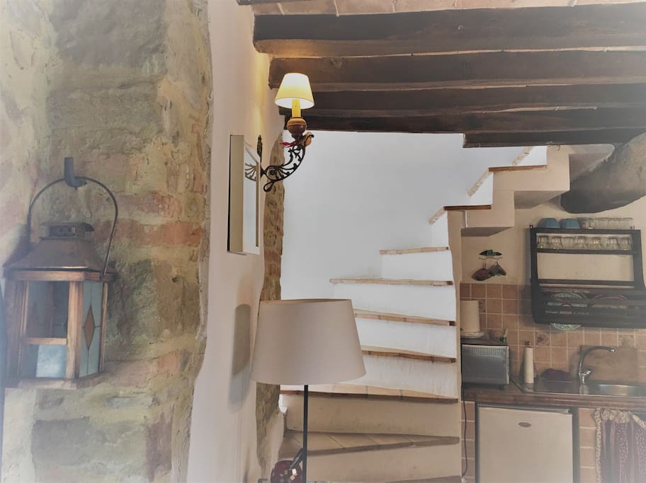 Scale zona notte/stairs to the bedrooms