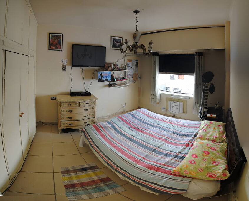Bedroom / Habitación / Quarto