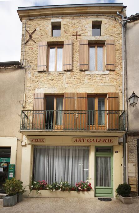 14eme siecle maison de village