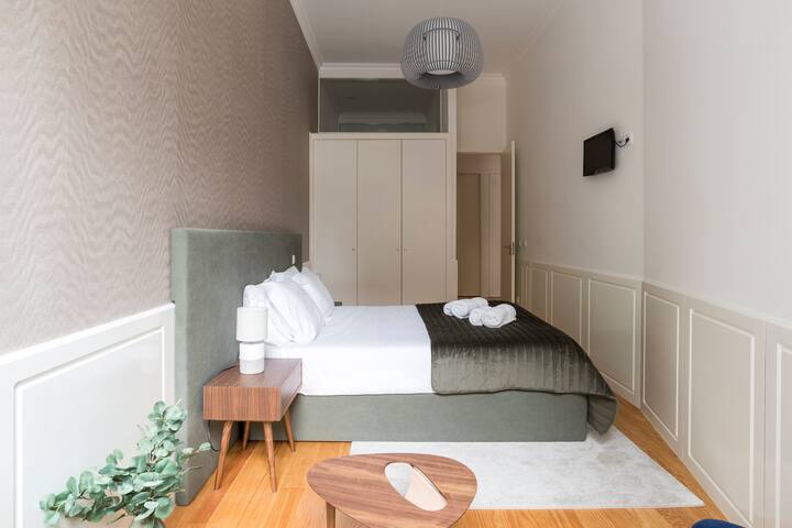 LIT Apartments – Sá da Bandeira gallery image 3