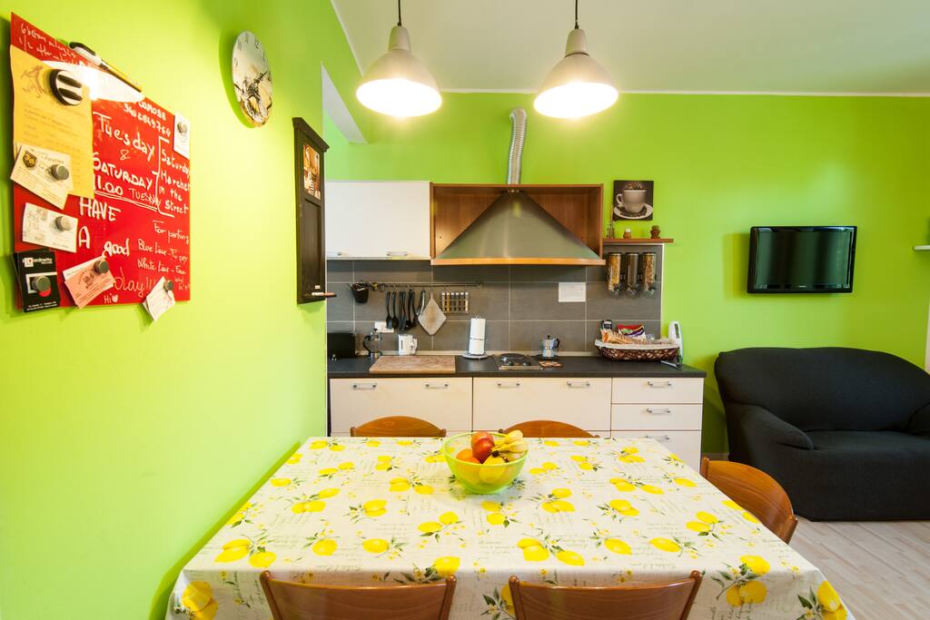Soggiorno-cucina
Kitchen-livingroom