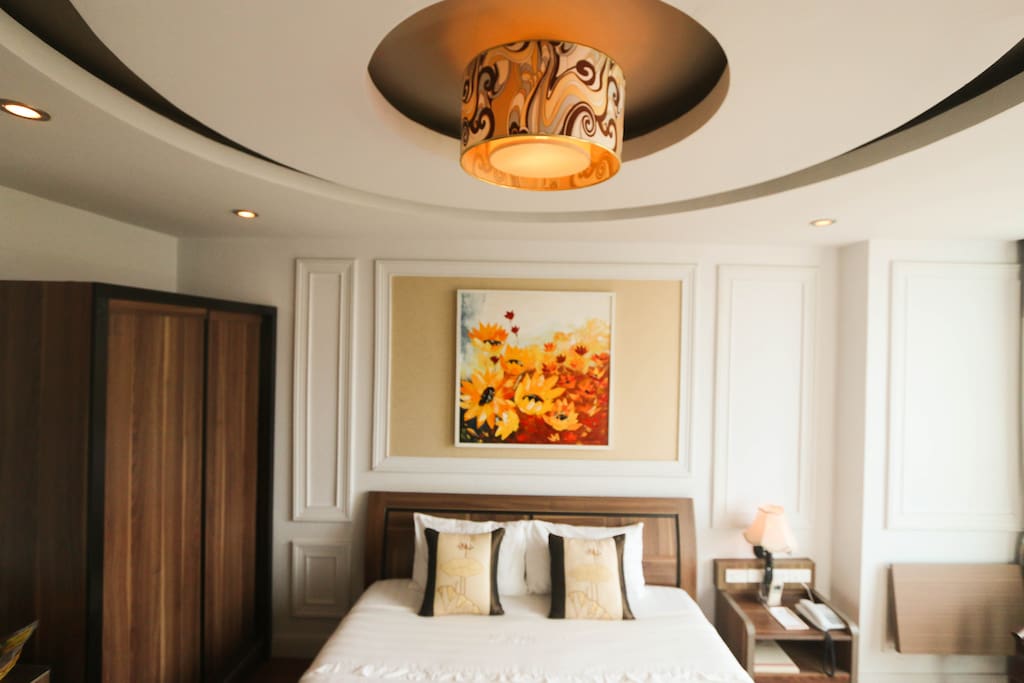 A spacious room