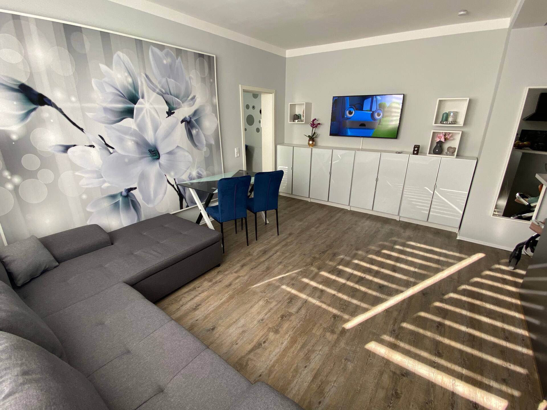 STAYWELL:.XXL_For 7 I Parking I Kitchen I Netflix