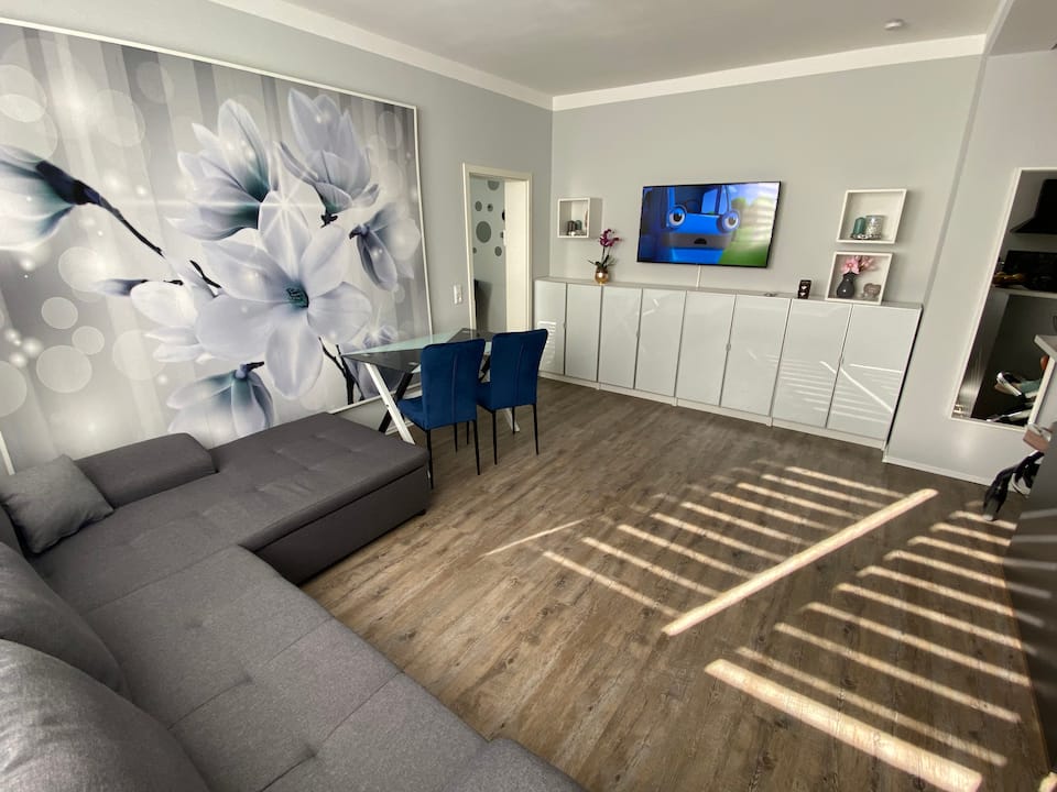 STAYWELL:.XXL_For 7 I Parking I Kitchen I Netflix — foto 1