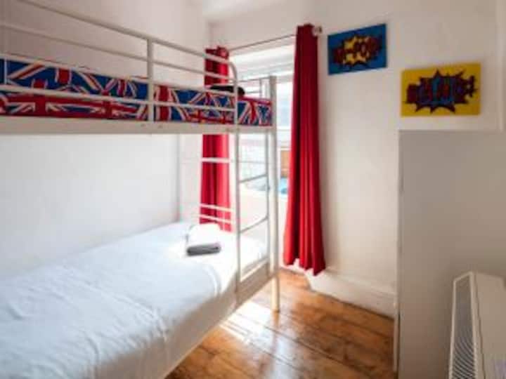 Predná spálňa s poschodovou posteľou