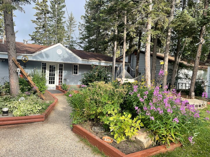 Alberta Beach Vacation Rentals & Homes Alberta, Canada Airbnb