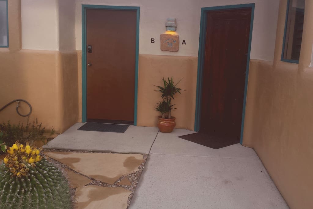 Casita Entry