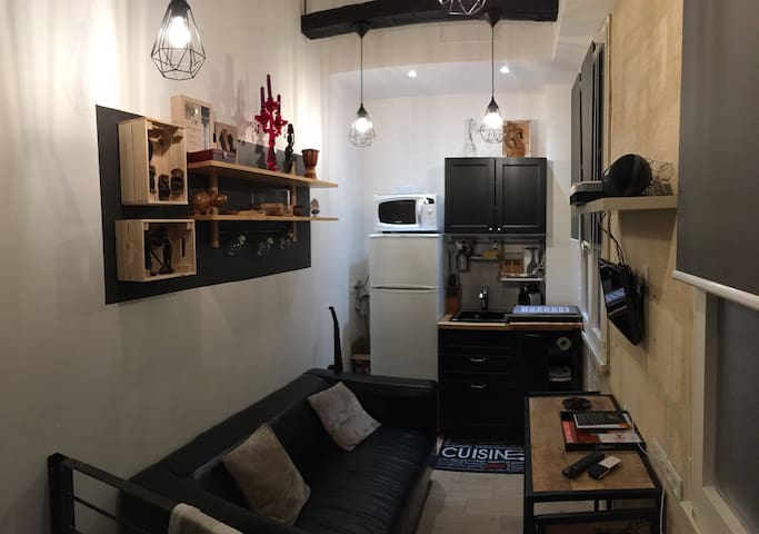 Studio duplex cœur de Bordeaux quartier St-Pierre