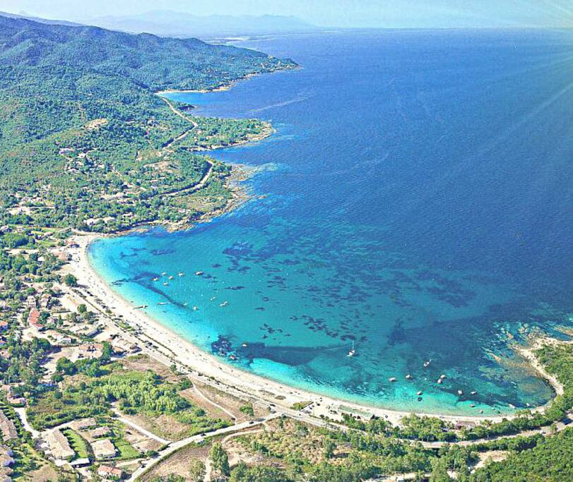 Baie de FAVONE