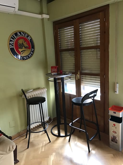 Salon