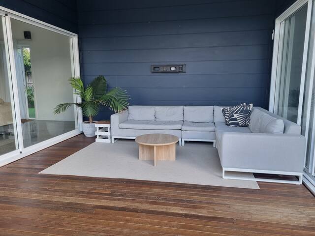 The Family Beach House Casuarina gallery image 3