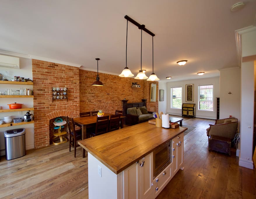 Reverse view of living room from kitchen, kitchen island