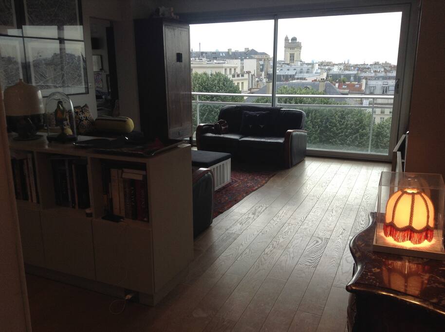 Salon depuis l'entrée