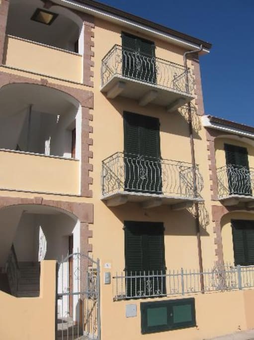 FACCIATA EDIFICIO