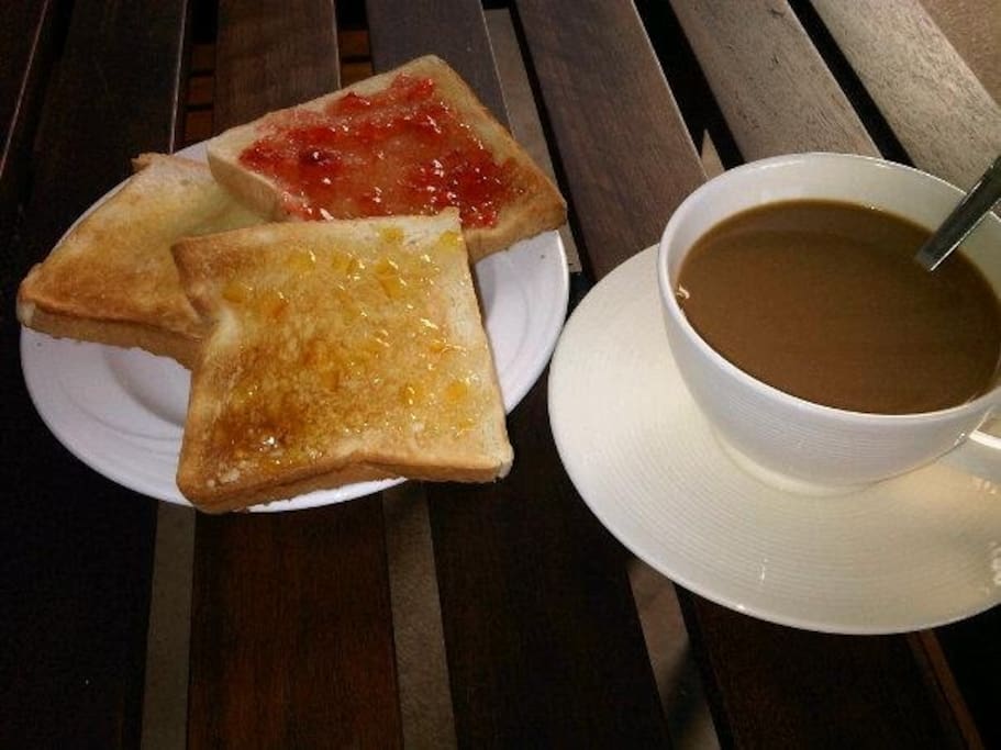 free breakfast.