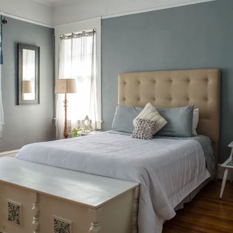 La Sal Room Morgan & Wells Bnb