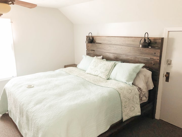 King Bedroom