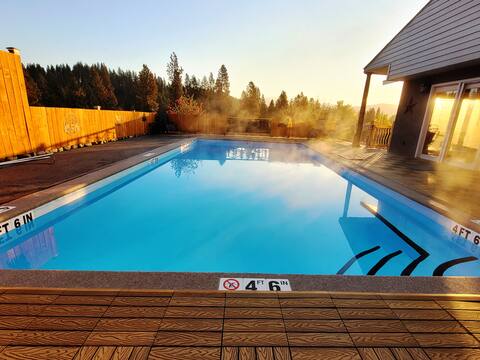 Private Hotsprings Pool @ SnowSprings Pool House