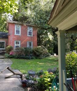 The Coachman's House