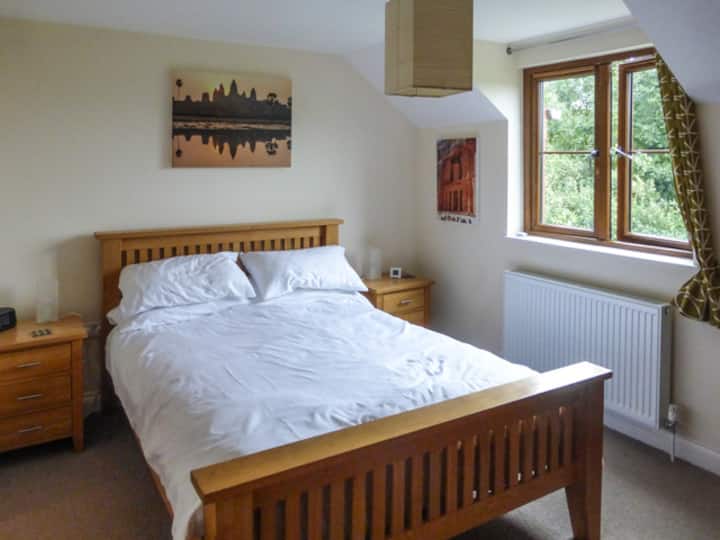 1号卧室，可欣赏南方美景