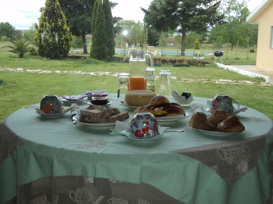 Pequeno almoço incluído