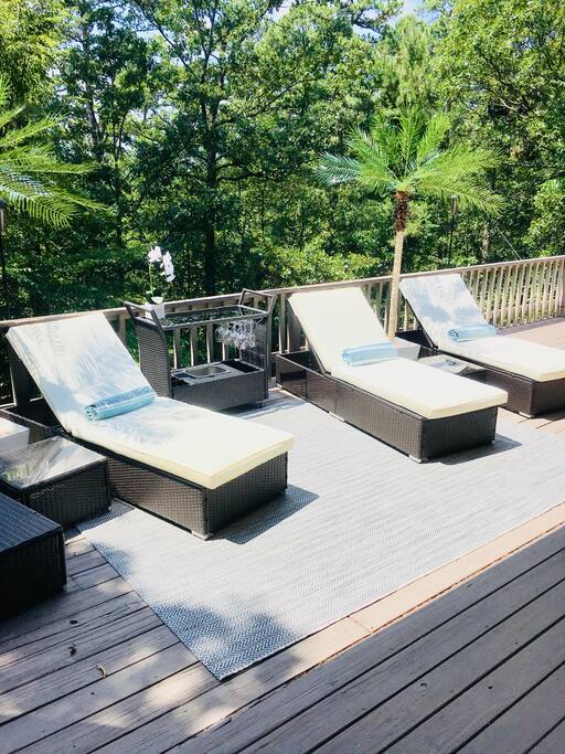 Escape on a private deck