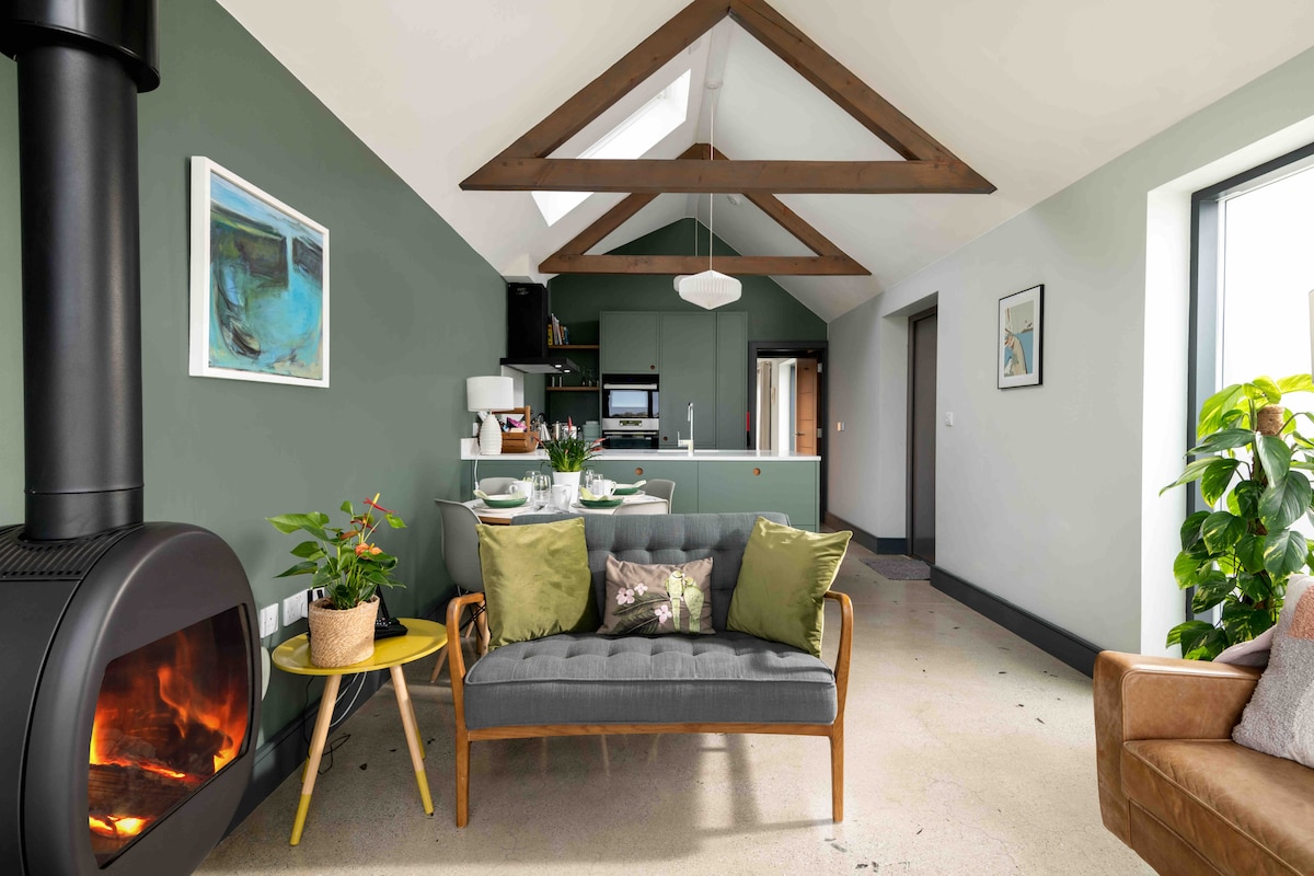 Successful Airbnb property: As seen on TV Sunshine Getaways with Amanda Lamb in St. Keverne