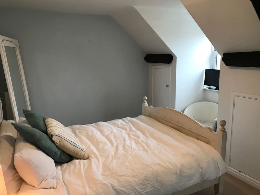 Main bedroom