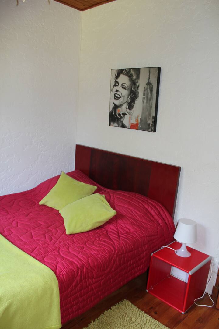 Ein Schlafzimmer im 1. Stock
