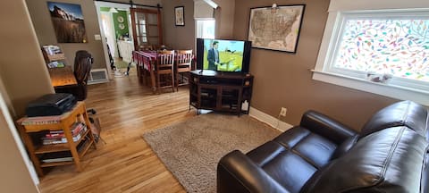 Successful Airbnb property: Old Town Loveland in Loveland