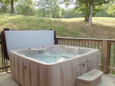 Timber Mountain - Hot Tub, 1 Mile to Thunder Ridge