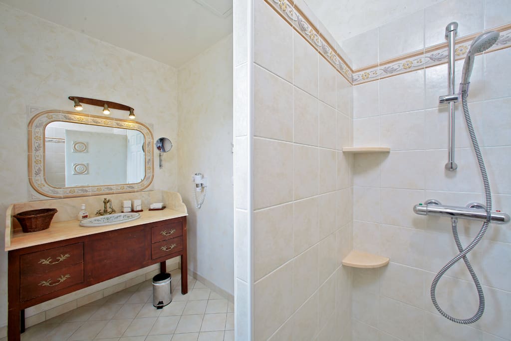Salle d'eau Castelnaud