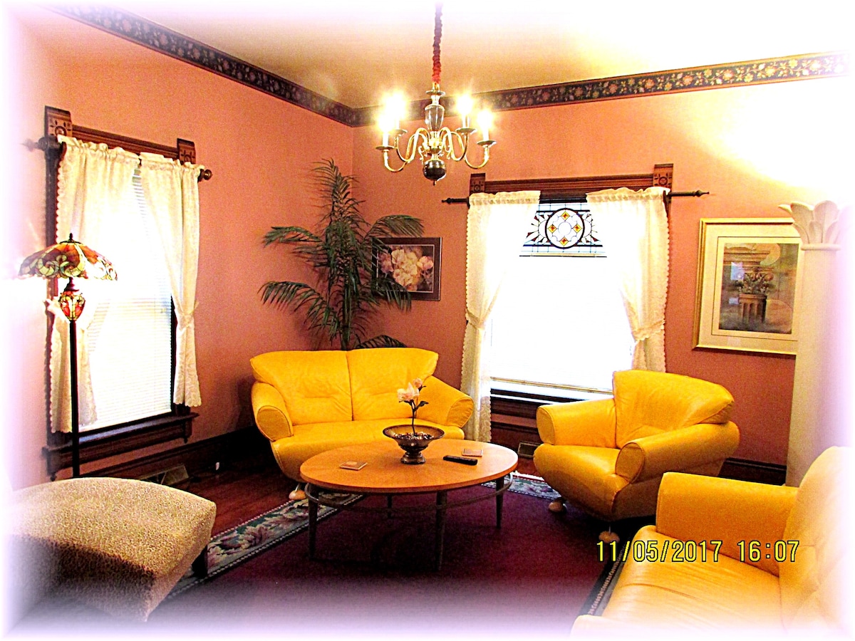 Woonkamer van atoomleeftijd