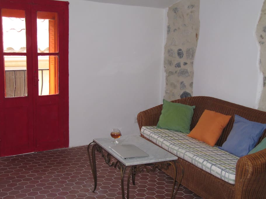 Upper floor sitting Rm area