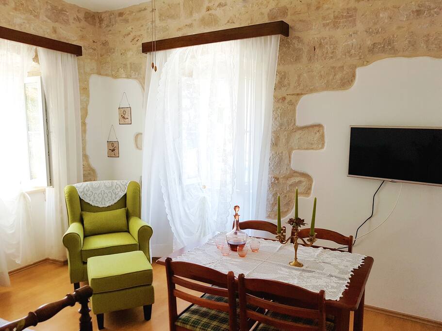 Living & dining room in the apartment