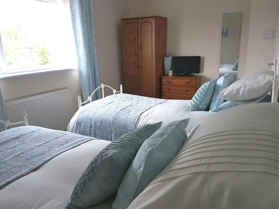 Twin Single Beds