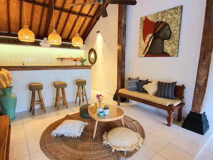 Joglo Chic-boho Design 2br Villa Near Seminyak - Seminyak