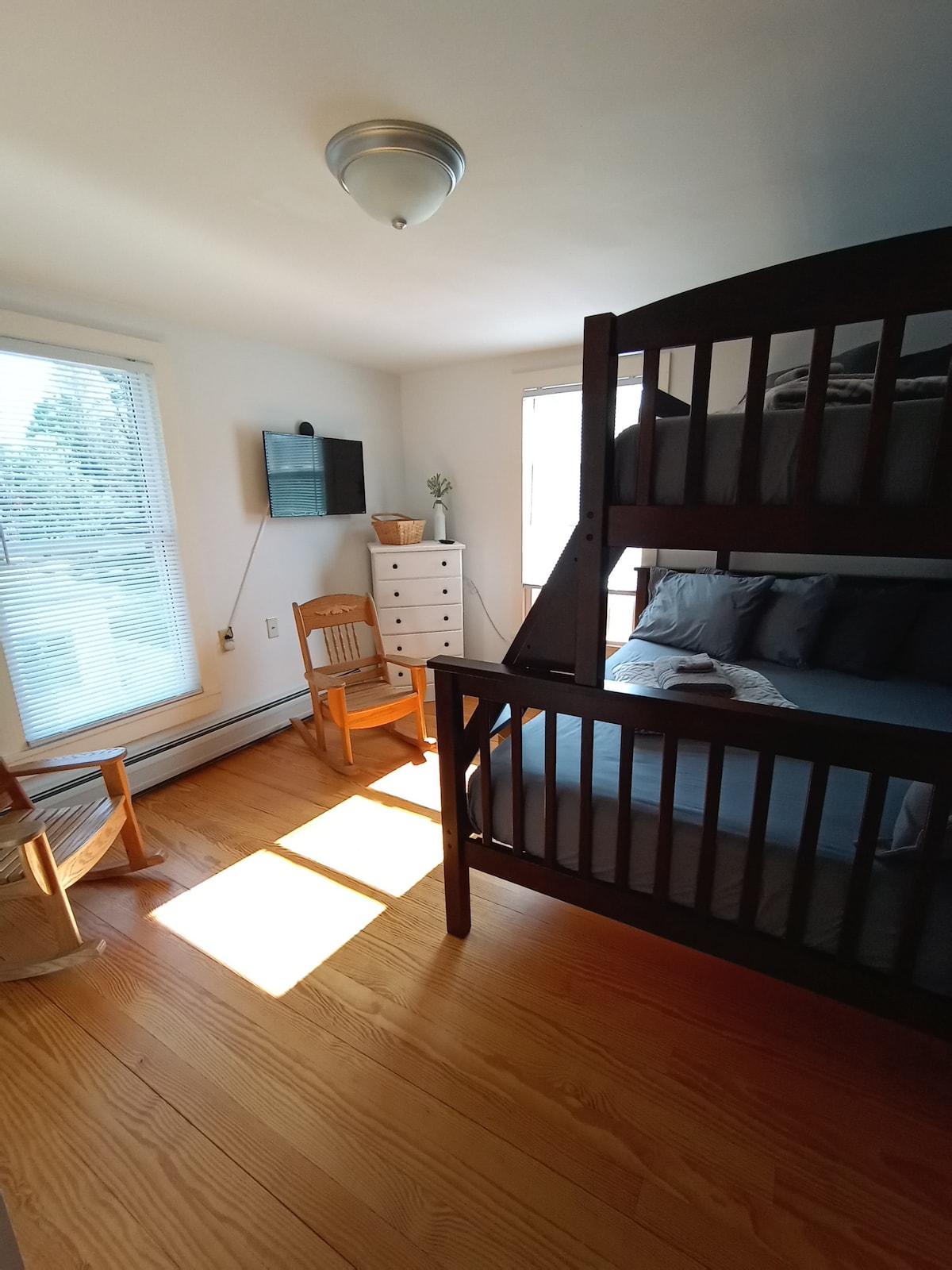 Chumba cha kulala cha nne w/pacha/kitanda kamili cha ghorofa na AC