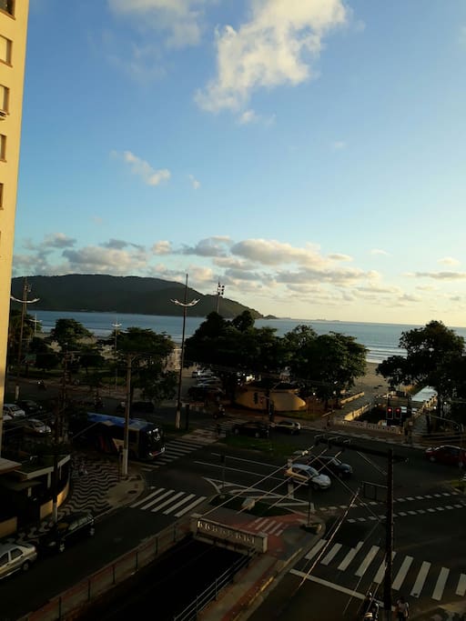 Vista para o mar do quarto do casal.