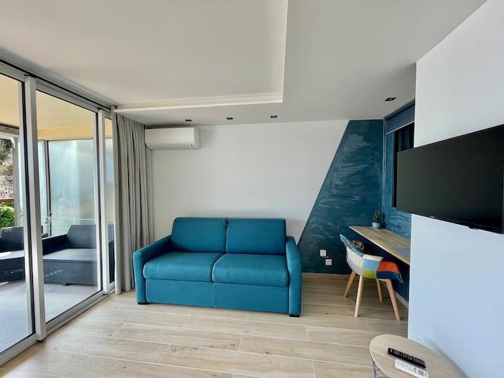 Superbe Vue Mer, Piscine, Parking Privé. - Cap-d'Ail