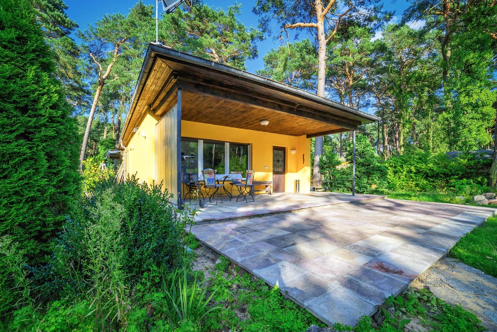 Terrasse mit Haus