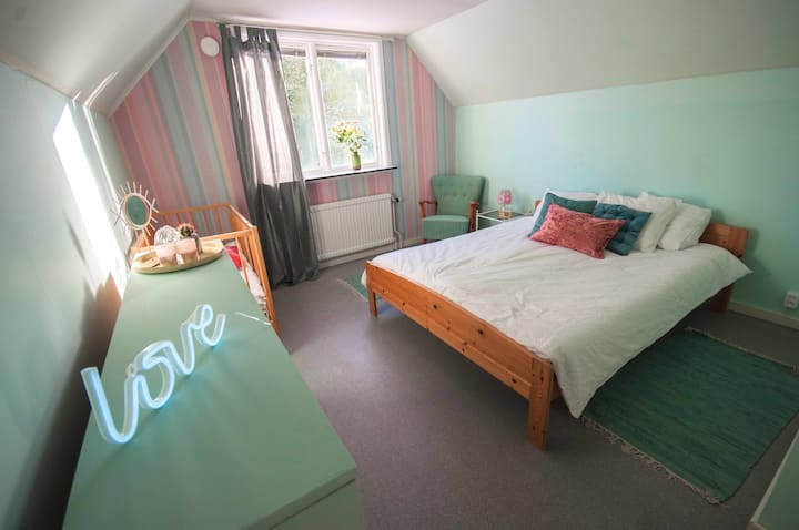 Bedroom nr 2. The "Stripy room" 