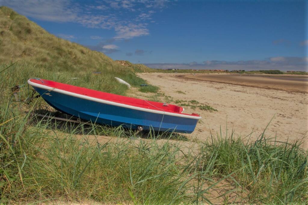 Beadnell Bay