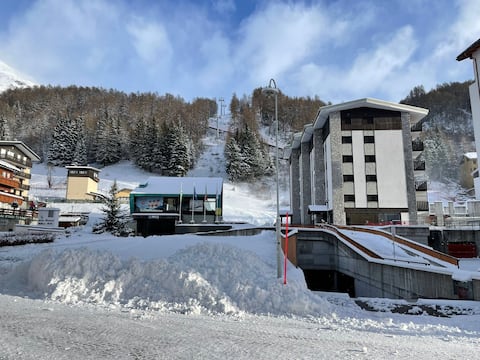 [Ski Resort + Parking] Casa Madesimo