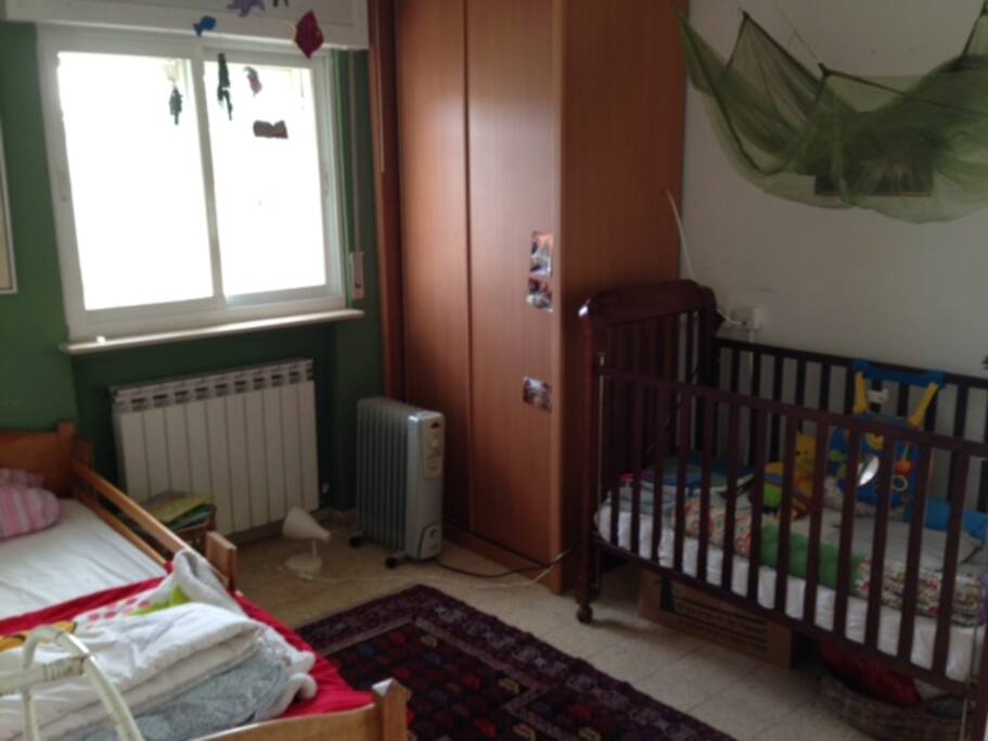 one baby, one single
