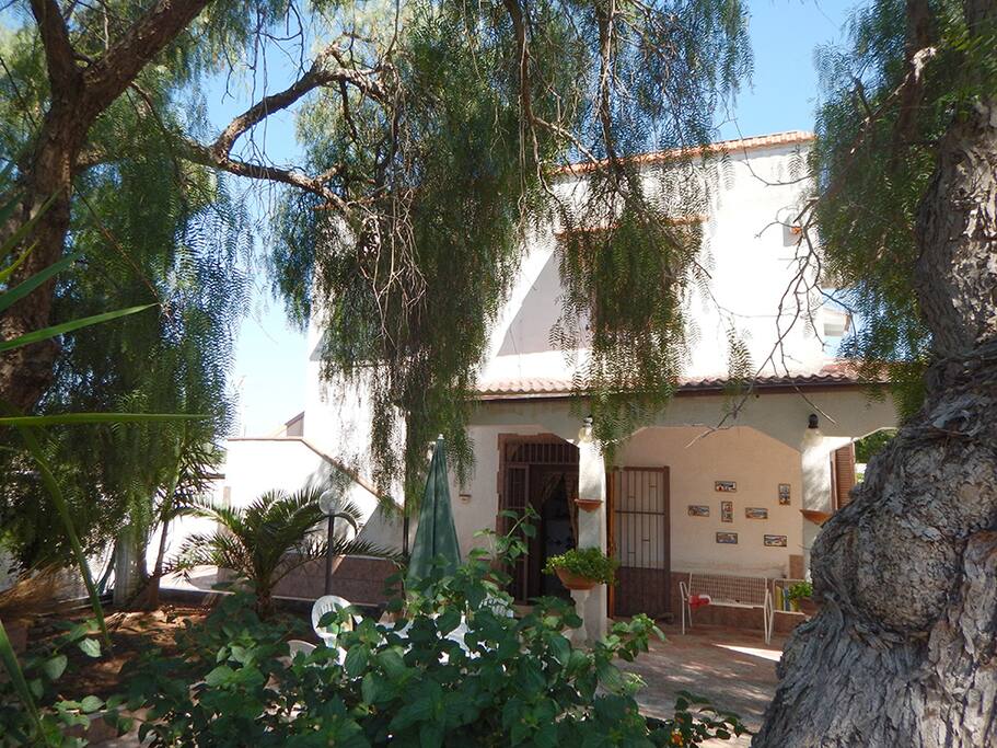 Villa (lato anteriore)