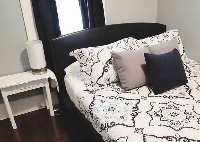 Airbnb Regina Vacation Rentals Places To Stay