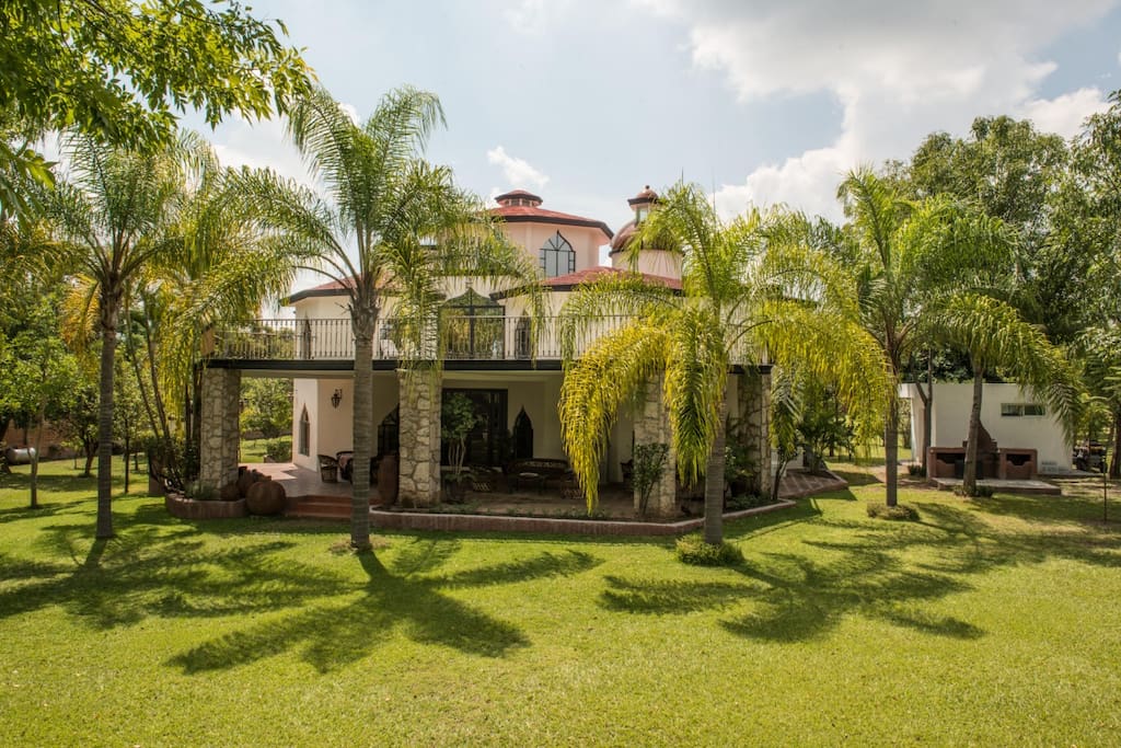 GuadalajaraAirport houseChapala lake. Houses for Rent in Las