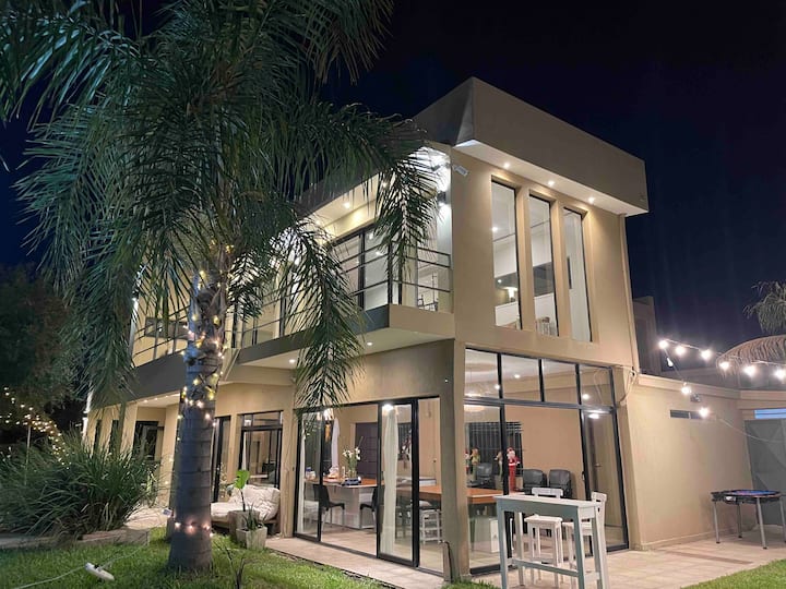 Premium house with pool and quincho in Gualeguaychú