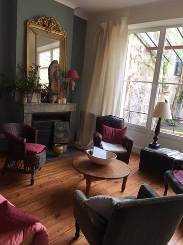 Charmante maison d’artiste avec jardin gallery image 4